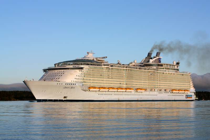 Oasis of the Seas Cruise Ship - Pollution - Bunker Fuel