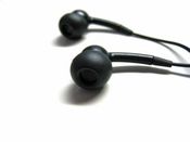earphones.jpg